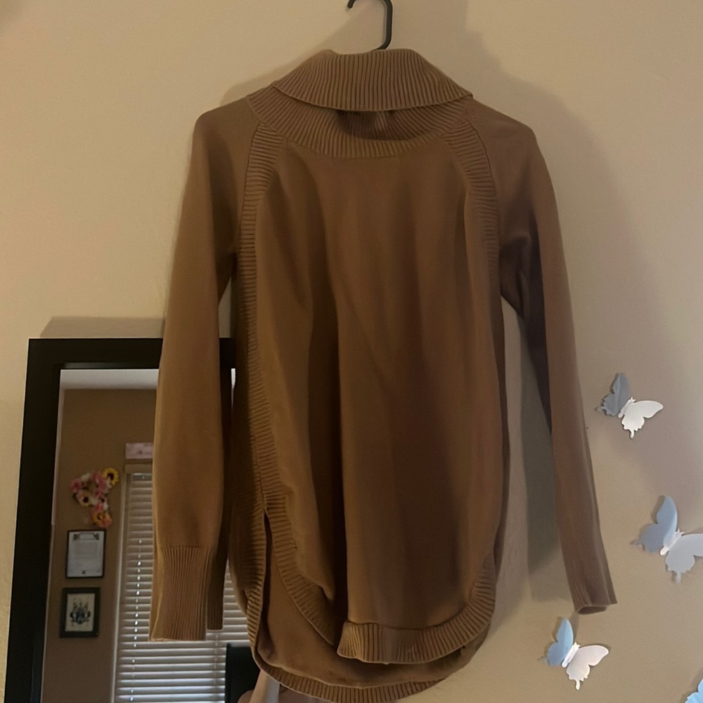 Turtle neck sweater